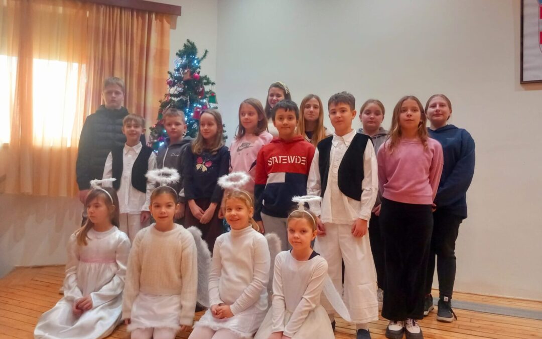 Božićni posjet Domu za starije osobe Sisak